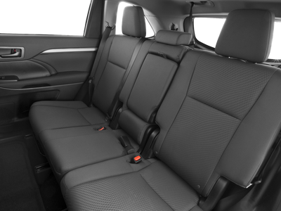 2016 Toyota Highlander LE V6