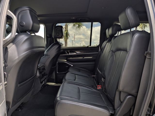 2022 Jeep Wagoneer Series III