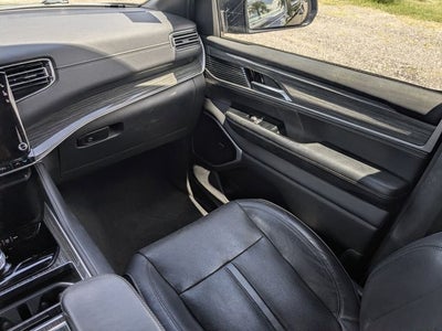2022 Jeep Wagoneer Series III