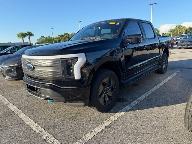 2023 Ford F-150 Lightning Lariat