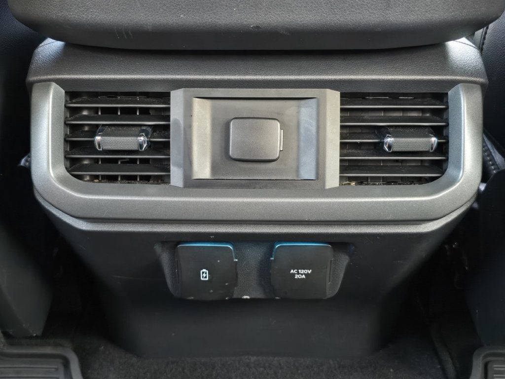 2023 Ford F-150 Lightning Lariat