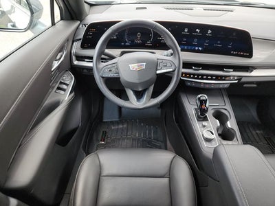 2025 Cadillac XT4 Premium Luxury