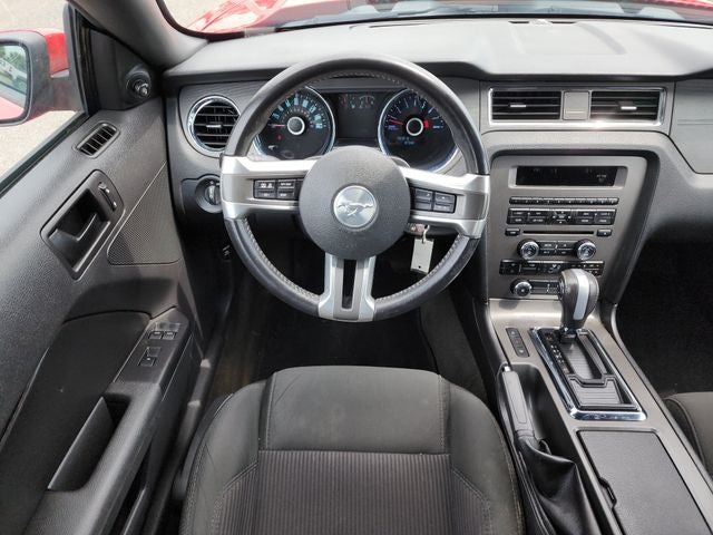 2014 Ford Mustang V6