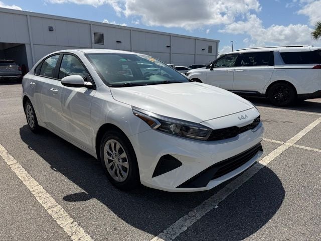 2022 Kia Forte FE