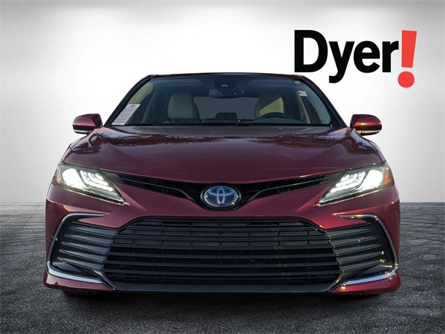 2022 Toyota Camry Hybrid XLE