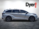 2025 Toyota Sienna Platinum 7 Passenger