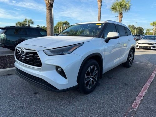 2024 Toyota Highlander XLE