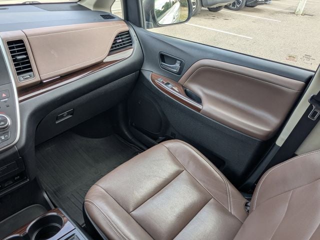 2020 Toyota Sienna Limited Premium