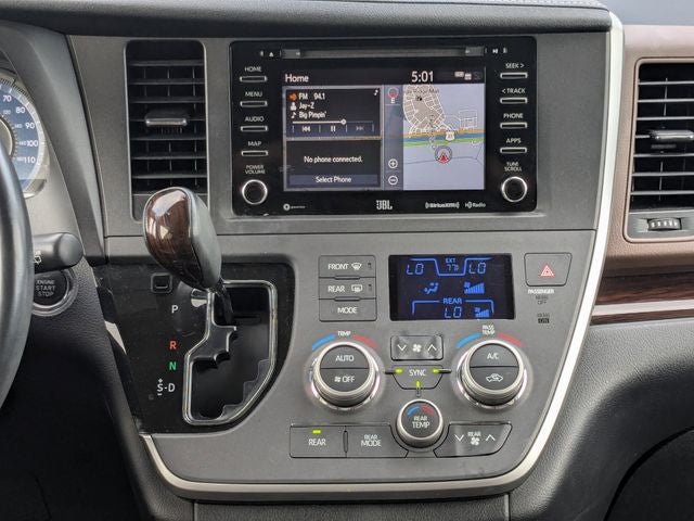 2020 Toyota Sienna Limited Premium