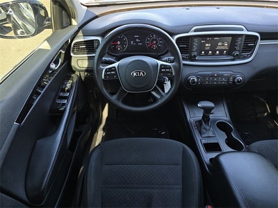 2019 Kia Sorento L