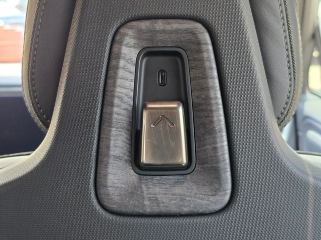 2022 Rivian R1T Adventure
