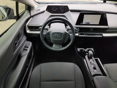 2025 Toyota Prius LE