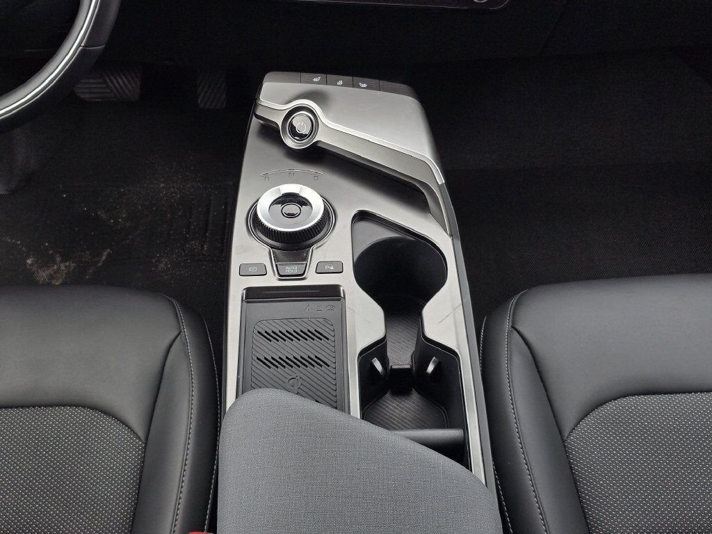 2024 Kia EV6 Light