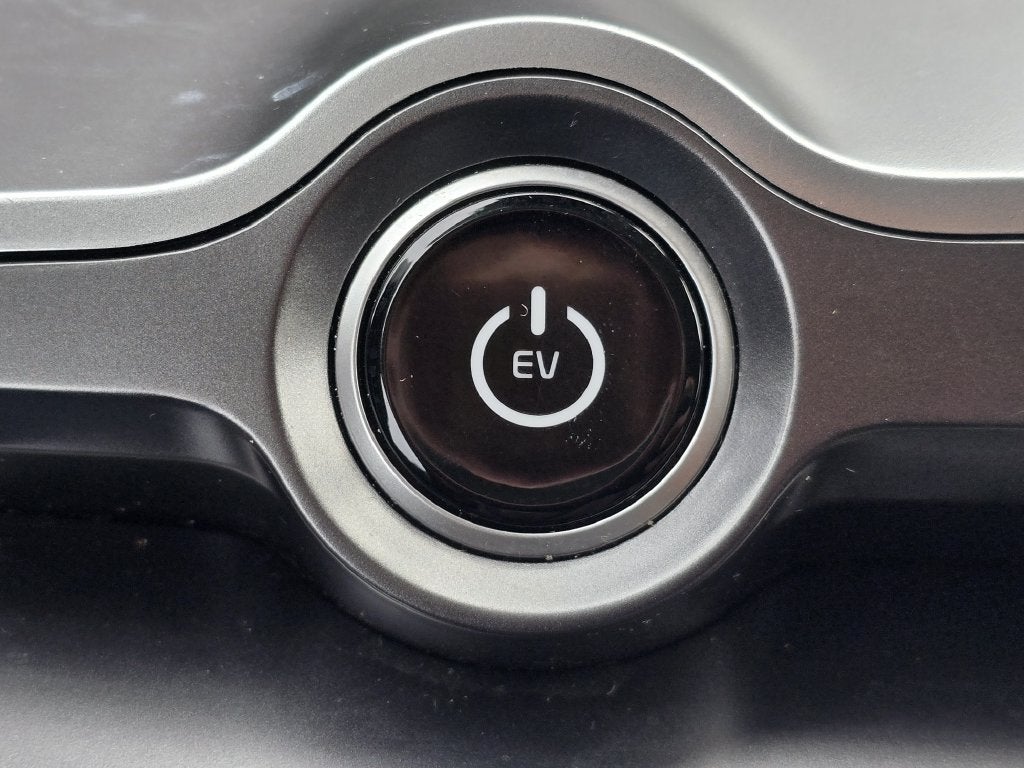 2024 Kia EV6 Light