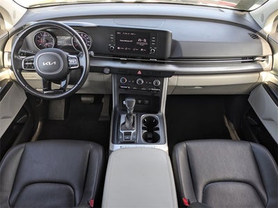 2024 Kia Carnival LX