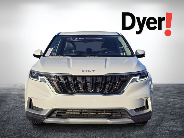 2024 Kia Carnival LX