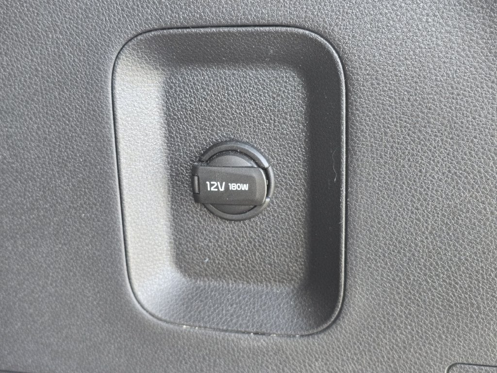 2022 Kia Carnival LXS