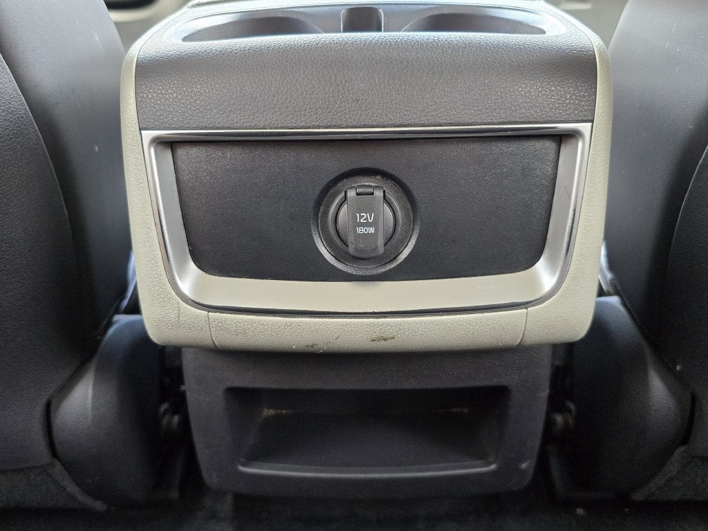 2022 Kia Carnival LXS