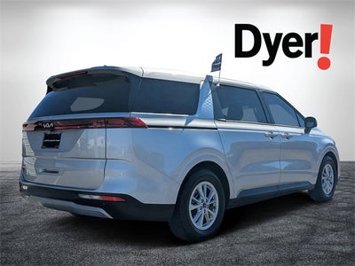 2023 Kia Carnival LX