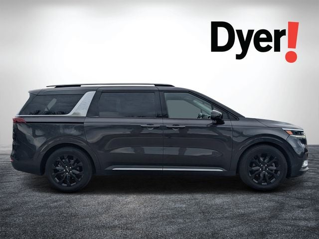 2022 Kia Carnival SX