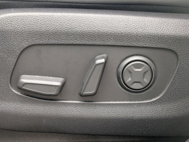 2022 Kia Carnival SX