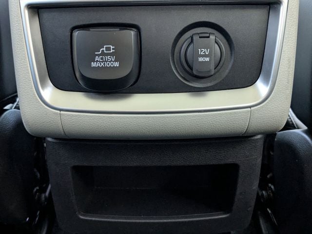 2024 Kia Carnival SX