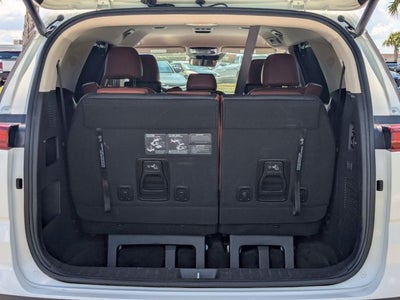 2023 Kia Carnival SX