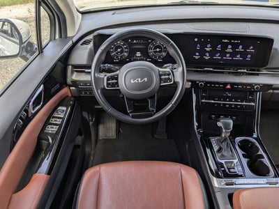 2023 Kia Carnival SX
