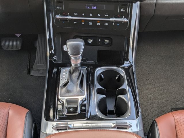 2023 Kia Carnival SX