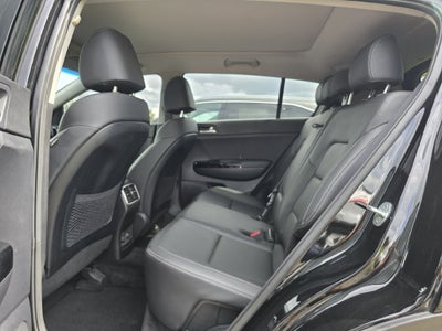 2022 Kia Sportage EX