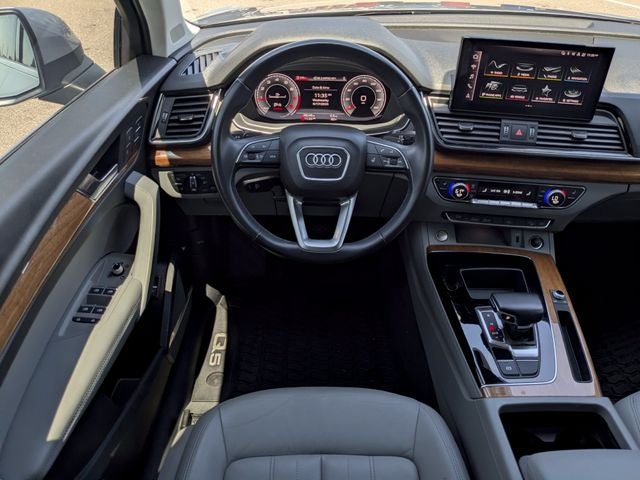 2022 Audi Q5 45 S line Premium quattro