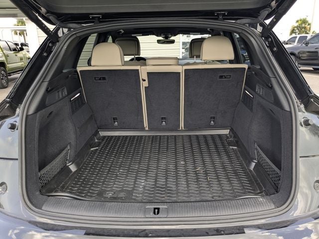 2025 Audi Q5 45 S line Premium quattro
