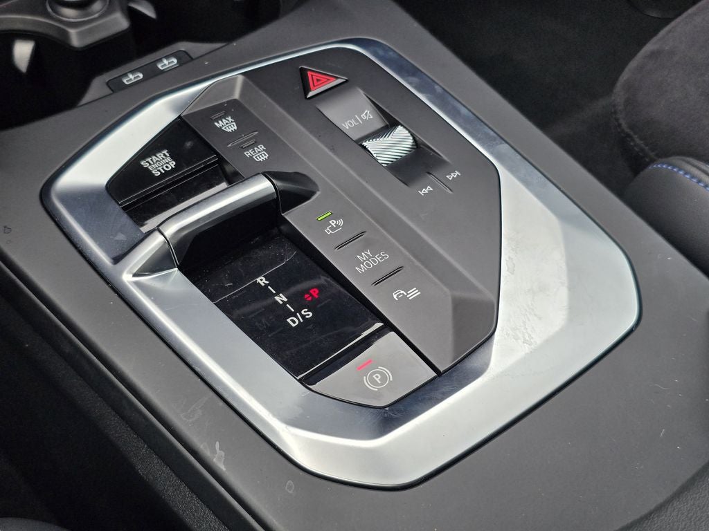 2025 BMW 2 Series M235i xDrive
