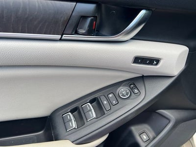 2019 Honda Accord EX-L 2.0T