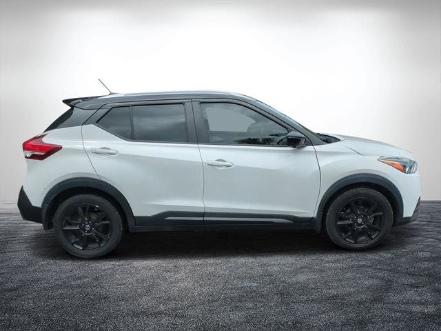 Used 2020 Nissan Kicks SR with VIN 3N1CP5DV9LL547063 for sale in Vero Beach, FL