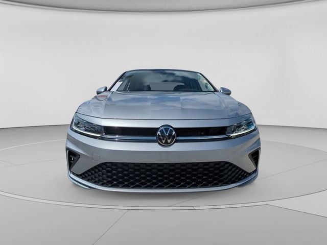 2025 Volkswagen Jetta SE - Photo 10