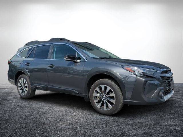 2023 Subaru Outback Limited's photo