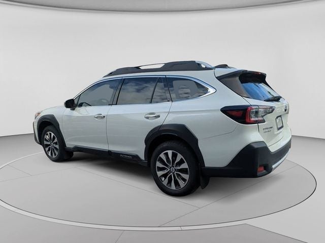 2023 Subaru Outback Touring