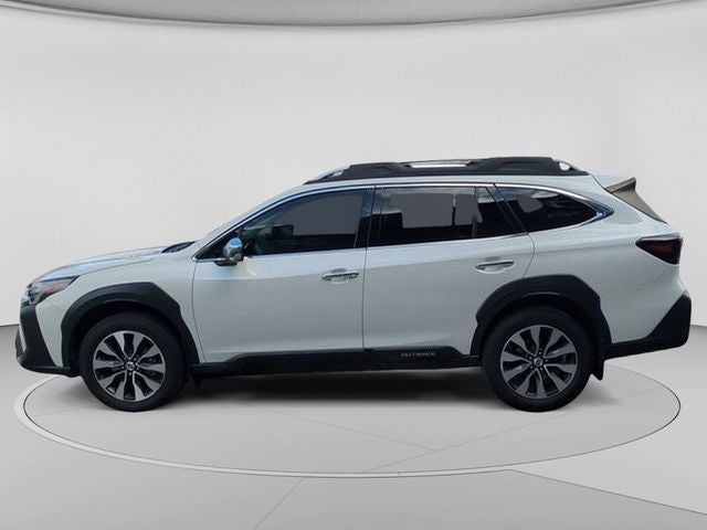 2023 Subaru Outback Touring