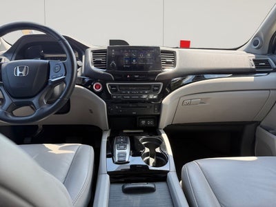 2021 Honda Pilot Touring 8 Passenger