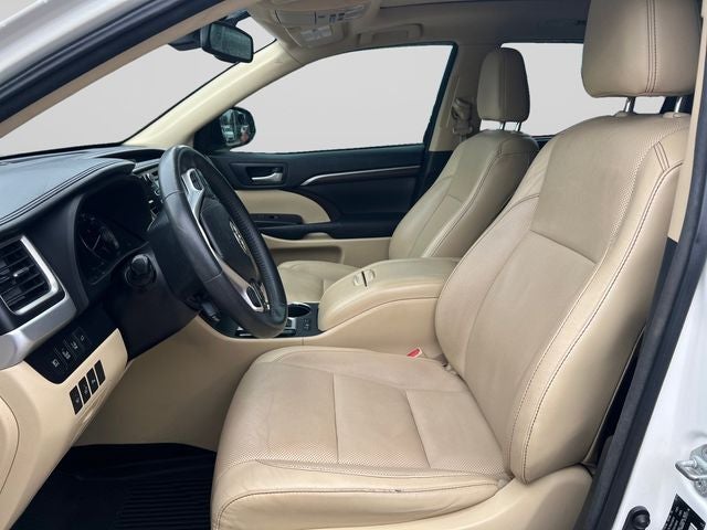 2016 Toyota Highlander Limited Platinum V6
