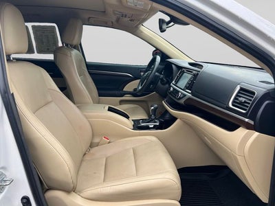 2016 Toyota Highlander Limited Platinum V6