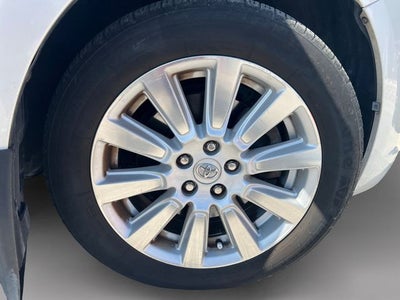 2017 Toyota Sienna XLE 7 Passenger
