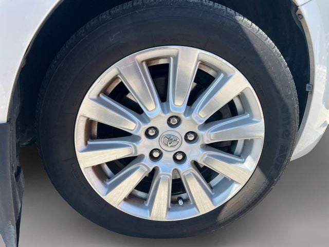 2017 Toyota Sienna XLE 7 Passenger