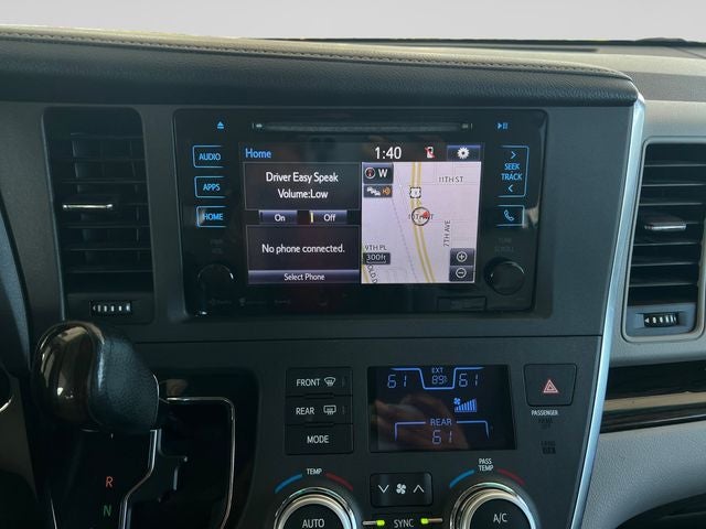 2017 Toyota Sienna XLE 7 Passenger