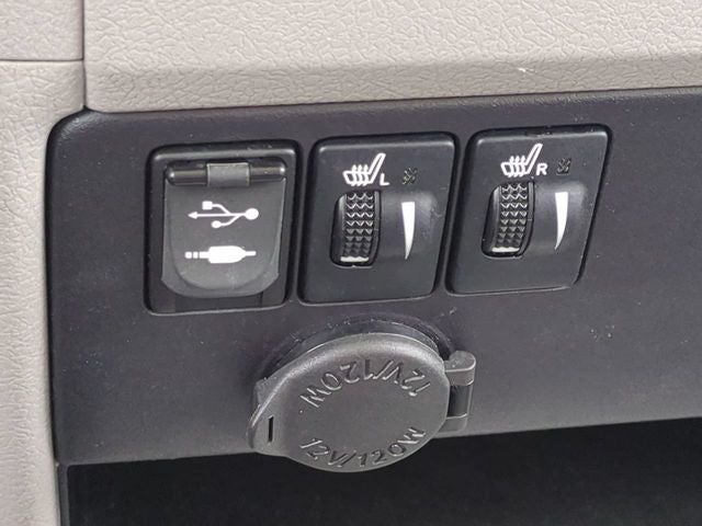 2017 Toyota Sienna XLE 7 Passenger