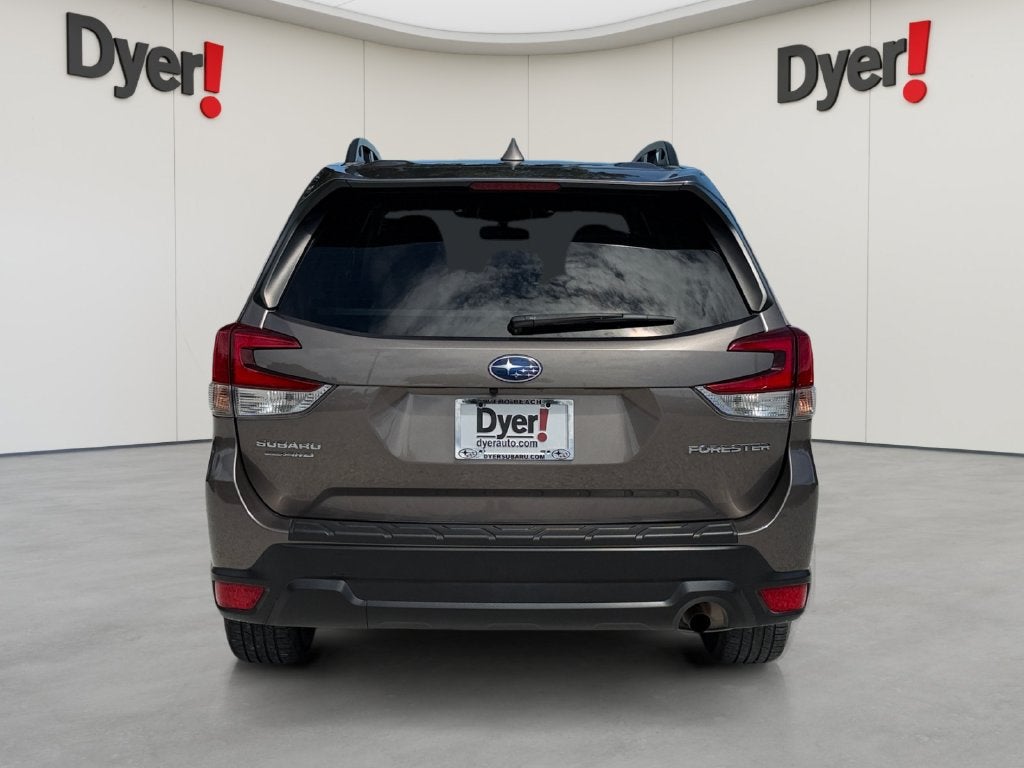2023 Subaru Forester Premium