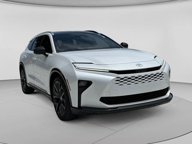2025 Toyota Crown Signia Limited