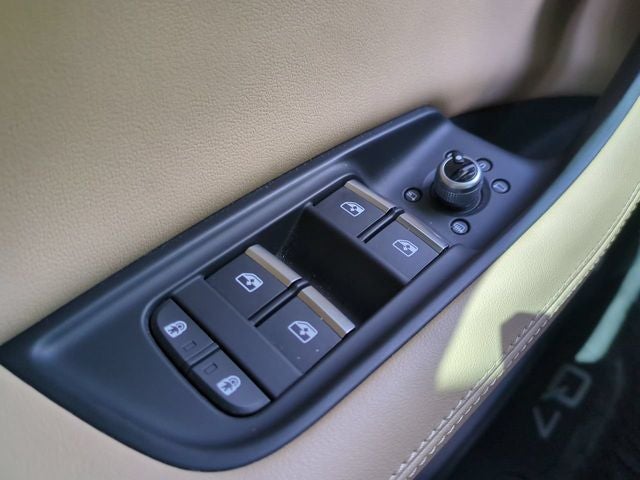 2023 Audi Q7 55 Prestige quattro