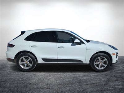 2021 Porsche Macan Base